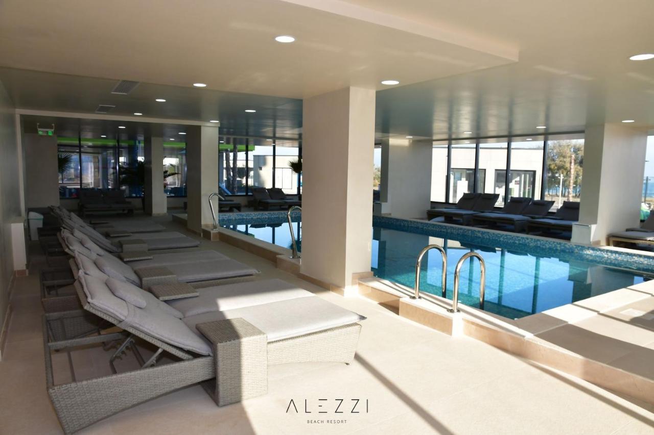 Excentric Apartament & Sea View By Alezzi Нэводари Экстерьер фото